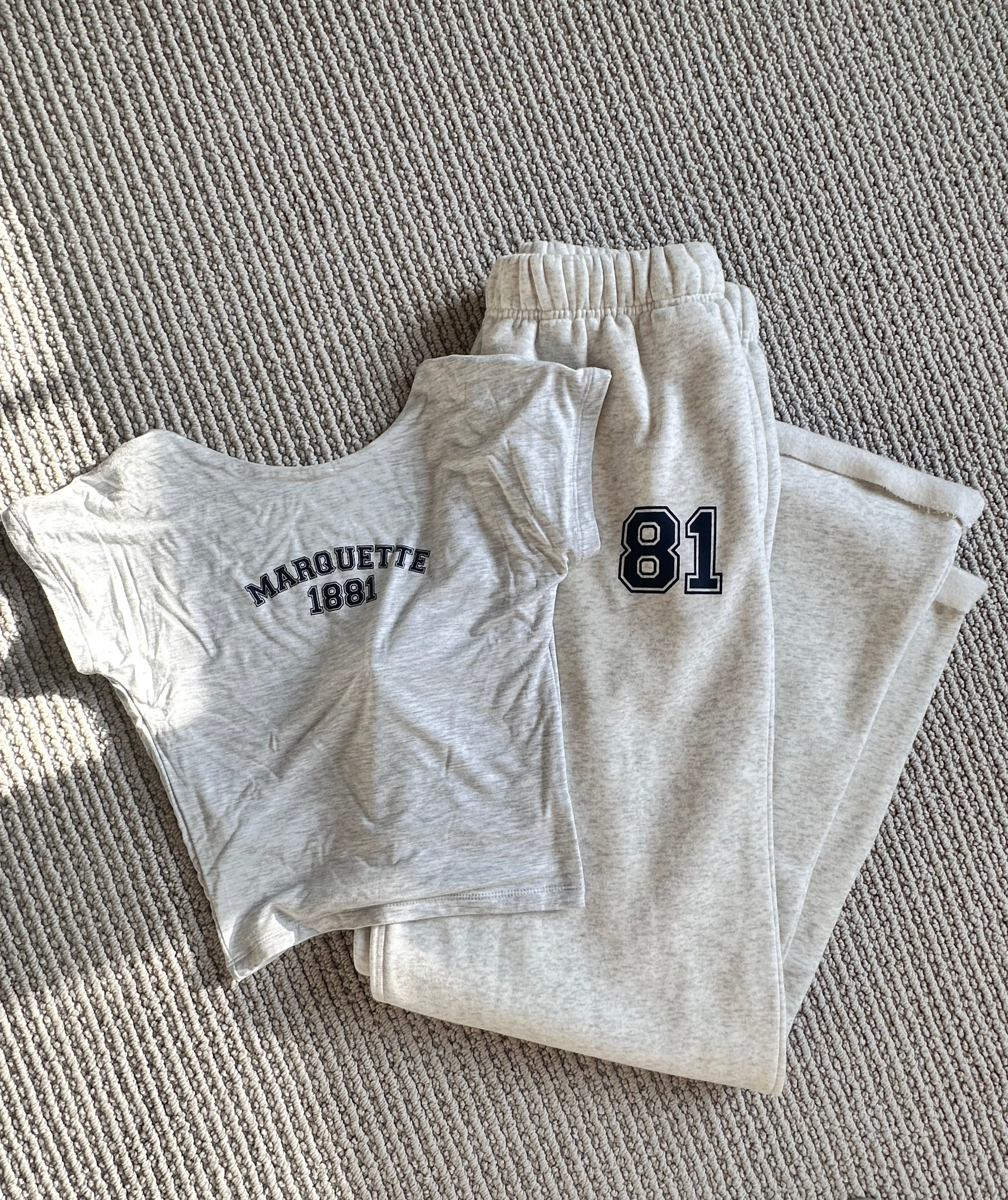 Marquette 1881 Sweats